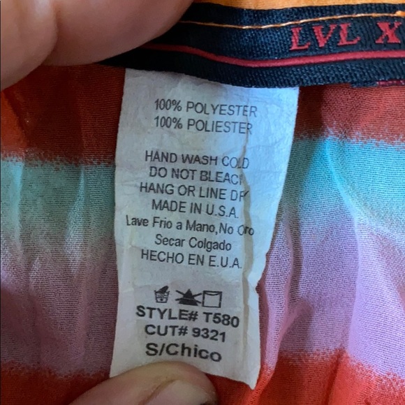 Shirt - Picture 4 of 4